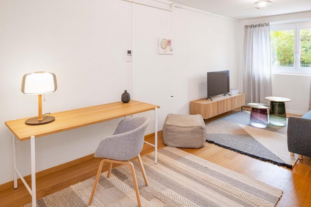 One Bedroom Apartment In Trendy Zurich West Zurique Exterior foto